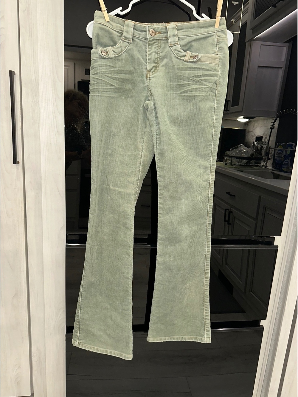 Vintage Unionbay Women's Size 7 Sage Green Corduroy Flared Pants